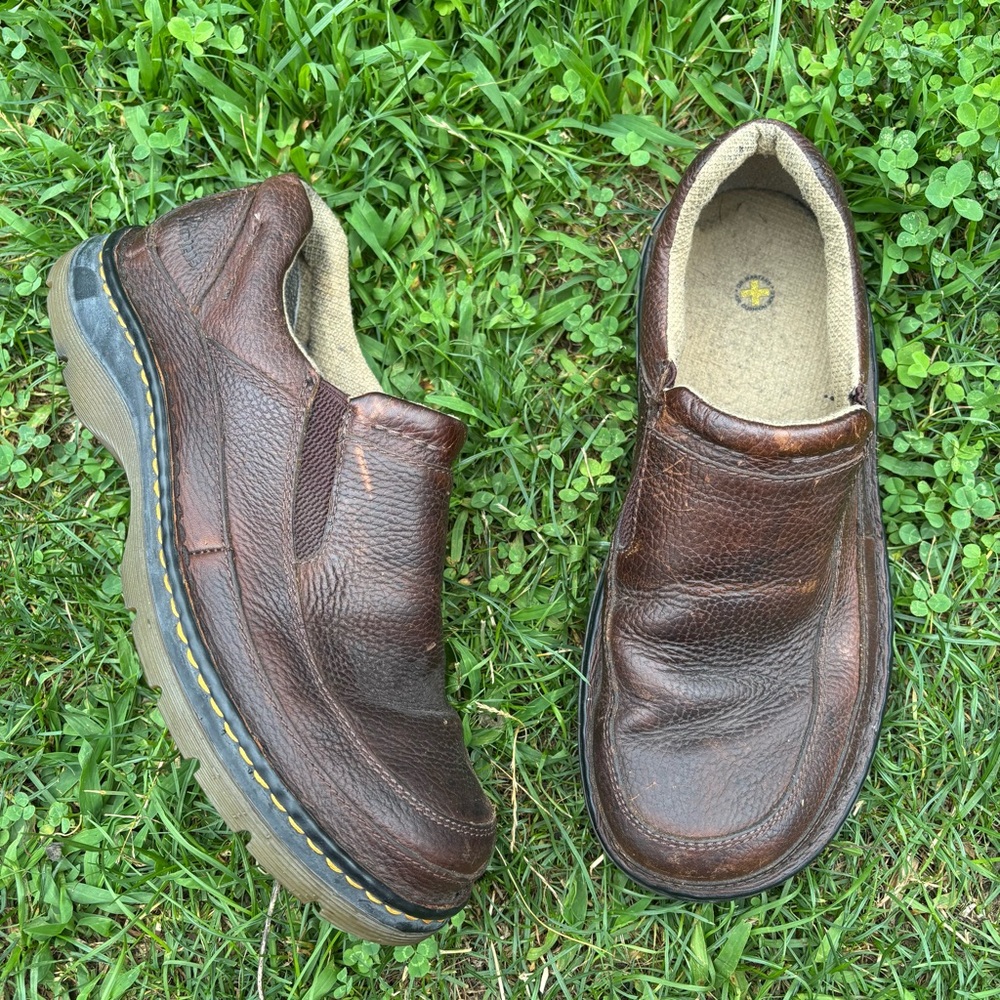 Dr. Martens brown Leather Slip-On loafers men’s 10 women’s 11